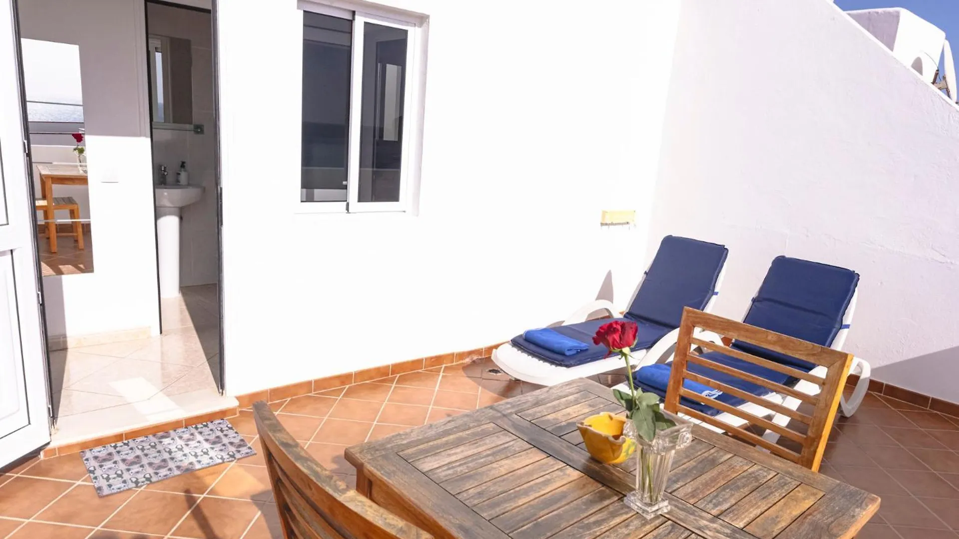 公寓 Apartamento Junto El Mar 格兰塔拉雅