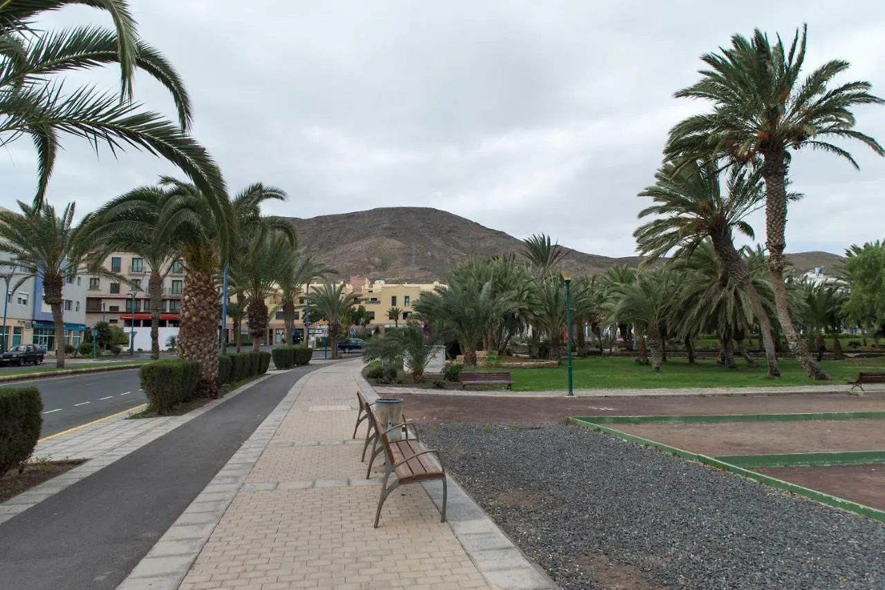 Apartamento Junto El Mar 格兰塔拉雅 0*,